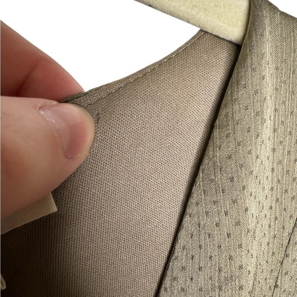 ✨ Peach Love Olive Green Satin Long Sleeve Mini Dress S NWT ✨ - Picture 5 of 5